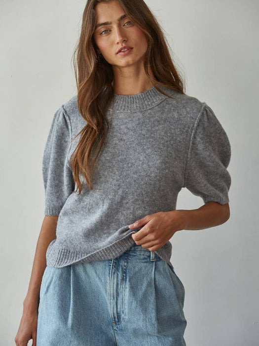 knit sweater short sleeve pullover gray