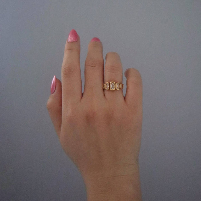 half eternity ring