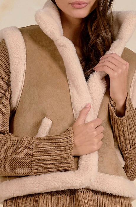 elan reversible sherpa vest