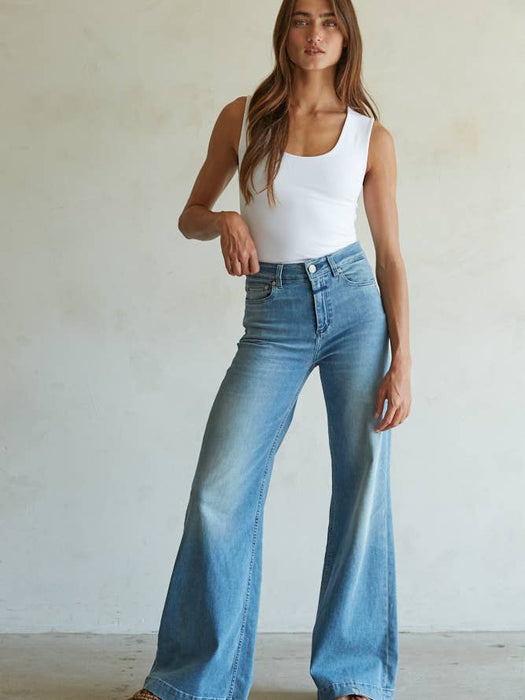 White Double Layered Seamless Tank