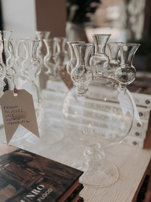 tulipiere glass vase