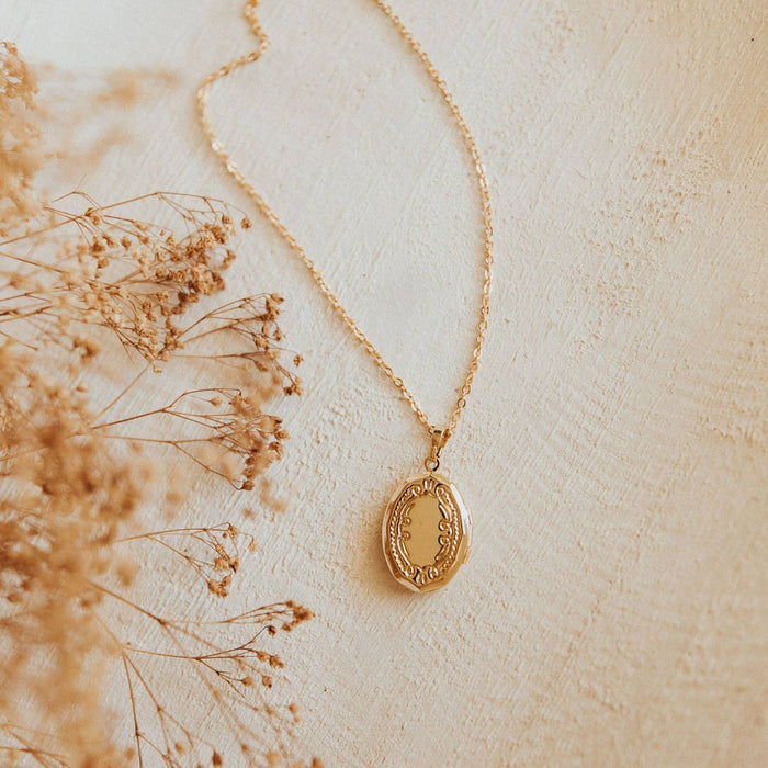 isabelle locket necklace